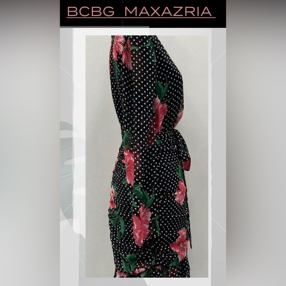 🌺 NWT Sweet & Sexy BCBGMaxAzria floral belted ruched dress 🌺Offers accepted! - Picture 3 of 7